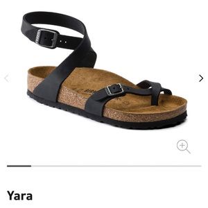 Brand New Birkenstock Yara in Black